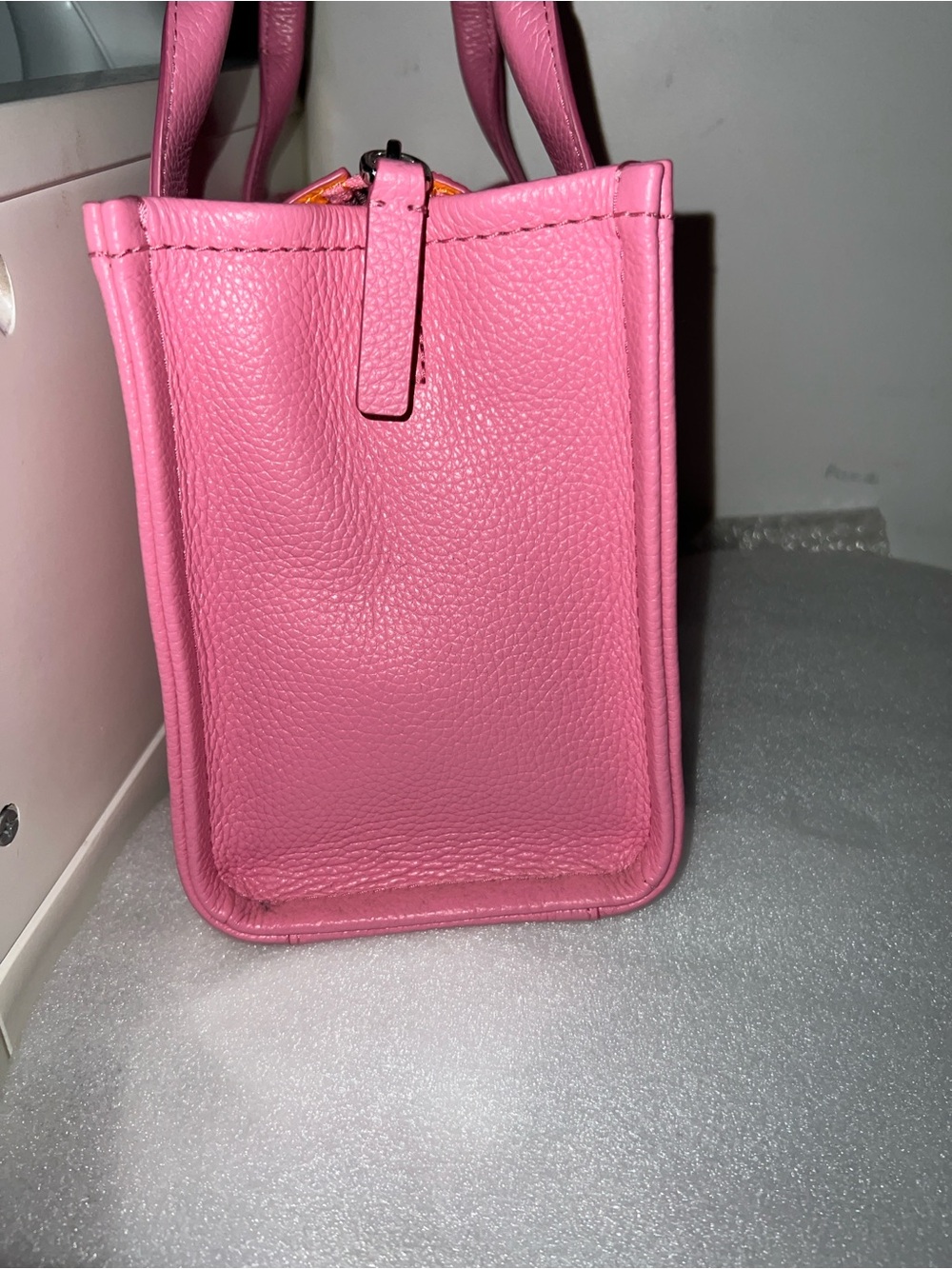 Marc Jacobs Pink The Tote Bag - Women's Leather Tote this is the medium size - Picture 3 of 5